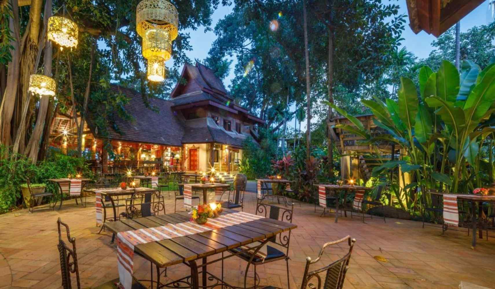 Yaang Come-Village-Chiang-Mai