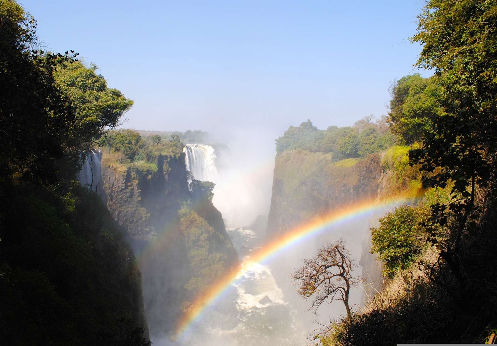 Namibie: victoria-falls-met-regenboog