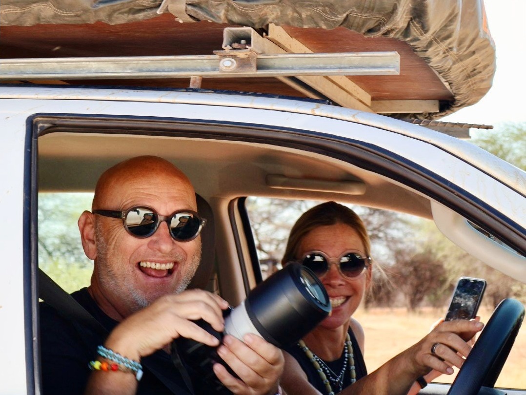 Gert-Jan-en-Esme onderweg in Namibie